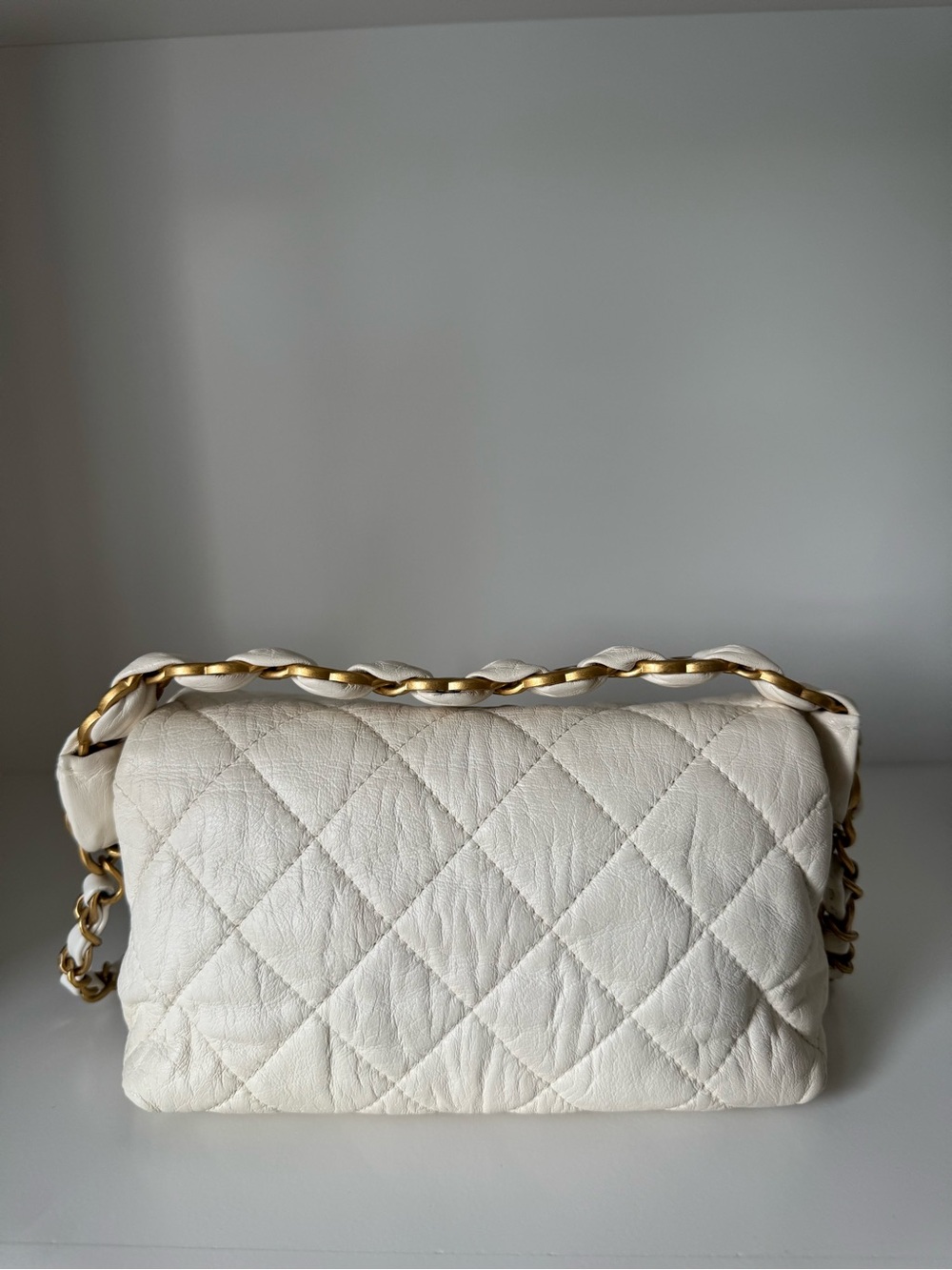 Chanel Shoulder Bag with Gold Chain Strap and Handle CC Logo - Picture 4 of 5